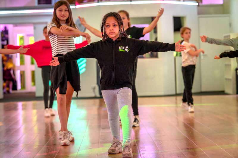 childrens street dance lessons